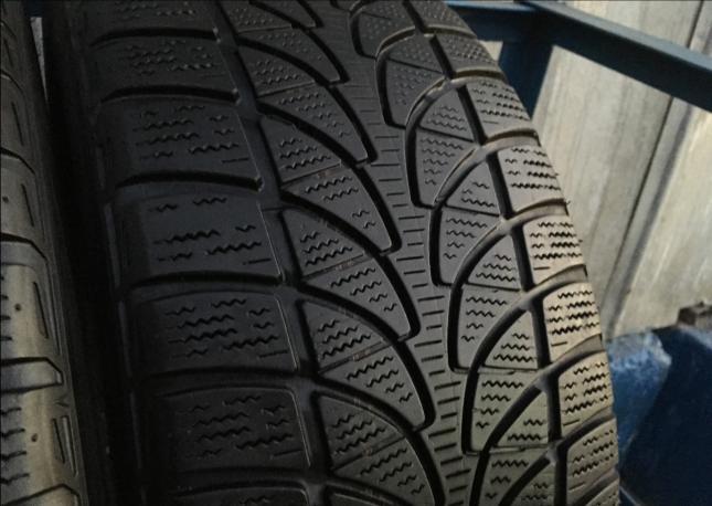 215/50R17 95V Bridgestone Blizzak LM-32 пара