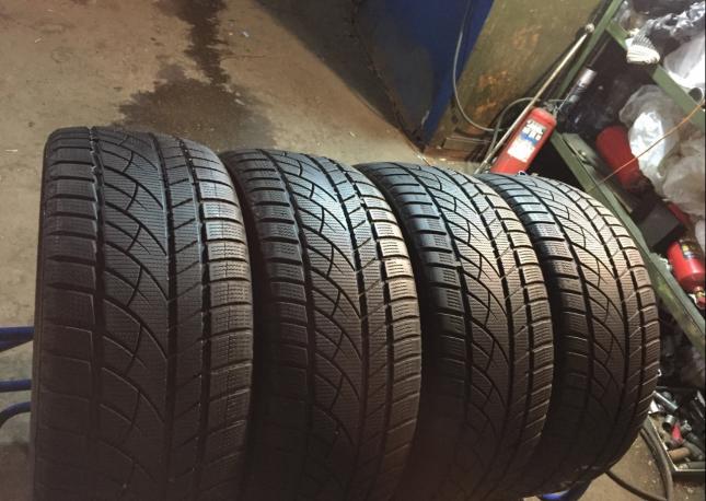 235/55R17 99H Evergreen Winter EW66 Комплект