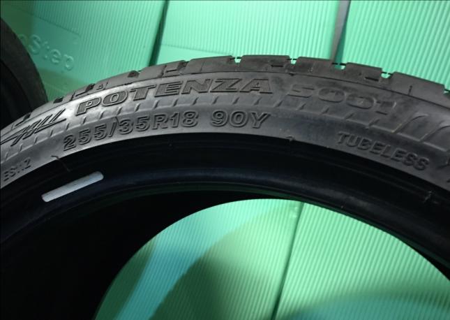 255/35R18 Bridgestone potenza S001 Run Flat пара