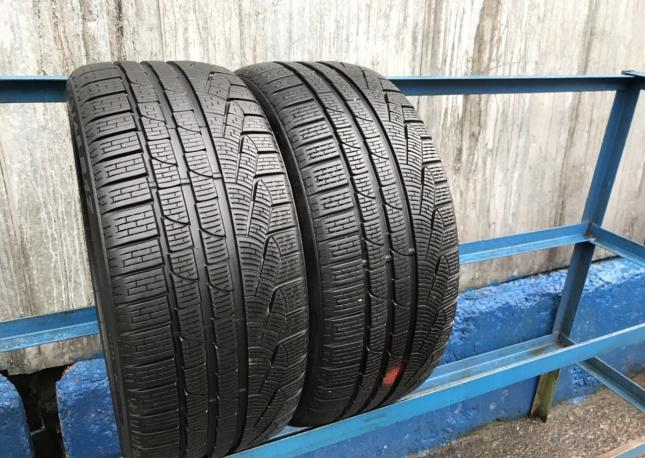 245/45/19 Pirelli Winter Sottozero 2