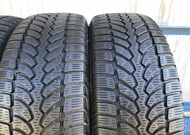 215 65 16 Bridgestone Blizzak LM80