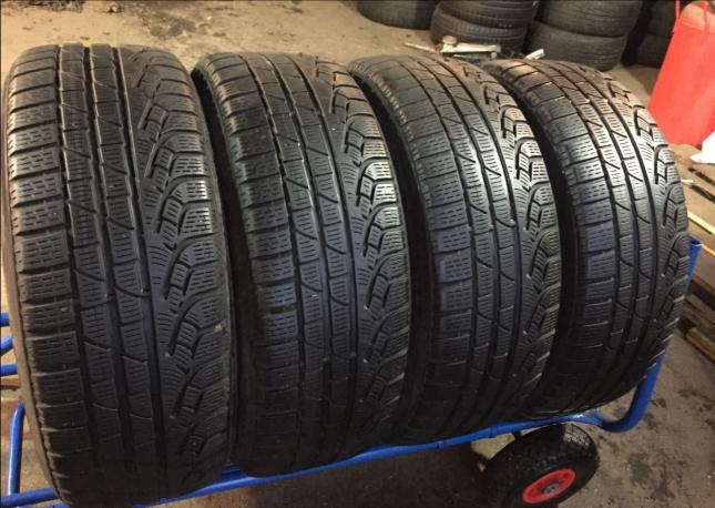 225/60R17 99Н Pirelli sottoZero 2 winter 210 4шт