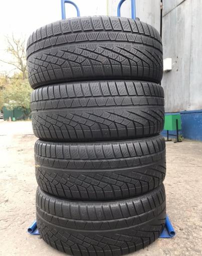 235/50/18 Pirelli Winter Sottozero 240 235 50 18