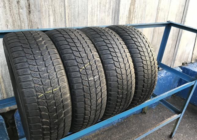 205 60 16 Bridgestone Blizzak LM25 4шт