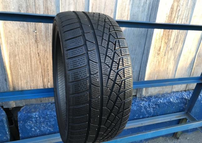 245/35/19 Pirelli Winter Sottozero 240