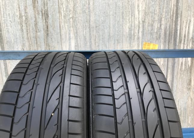 215 40 18 Bridgestone Potenza re050a 2шт