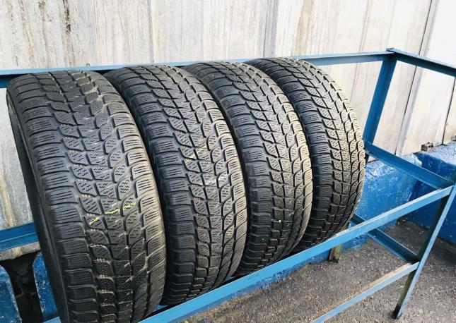 Зимние шины 205 45 17 Bridgestone Blizak LM32