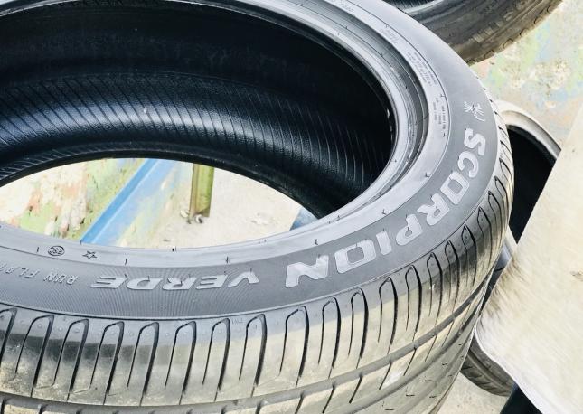 285/45/19 Pirelli Scorpion Verde Runflat