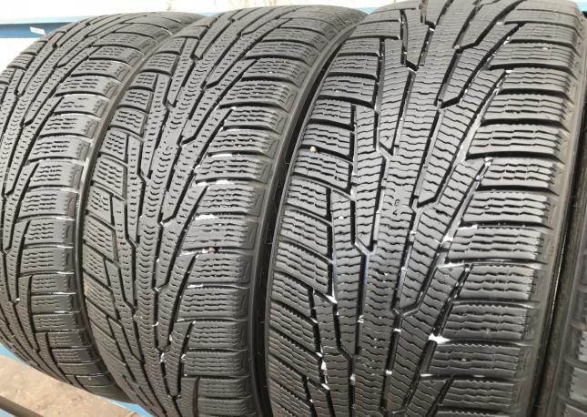 Зимние шины 225 45 R18 Nokian Hakka R