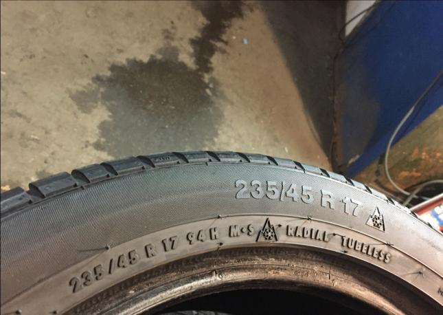 235/45R17 94H Continental C.W.C. TS830P Комплект