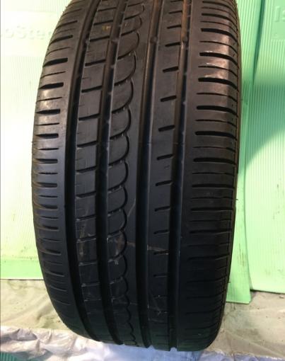 225/40R18 Pirelli Pzero rosso одна шина