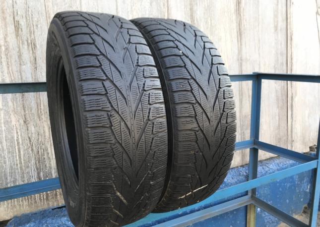 245/65/17 Nokian Hakkapeliitta R2 245 65 17