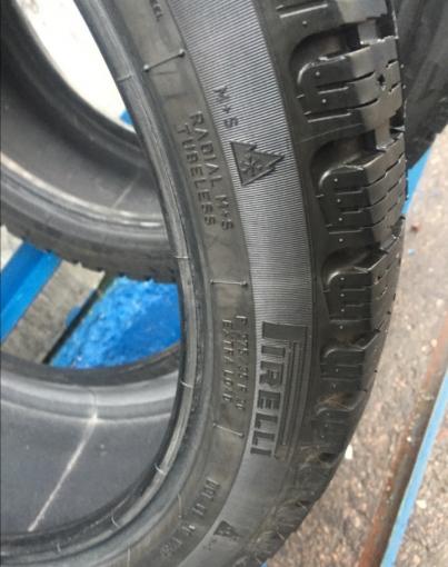 275/35R20 102T Run Flat Pirelli winter Carving 2шт