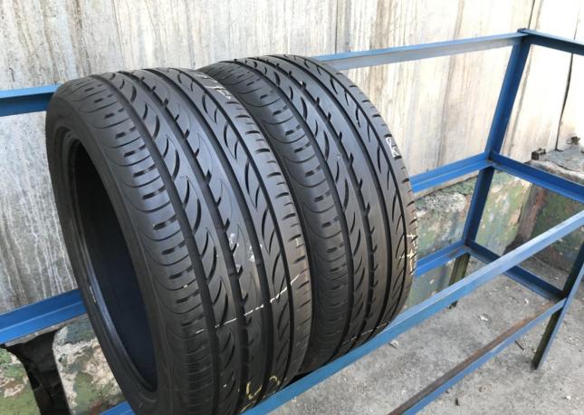 235/40/18 Pirelli p zero Nero