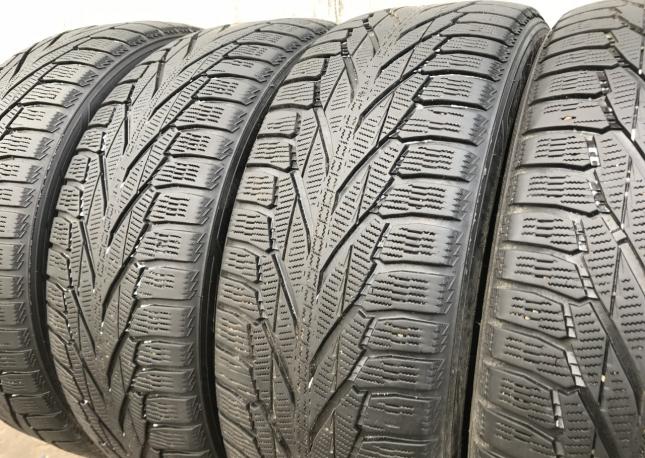 Зимние шины 235 55 R19 Nokian Hakka R2