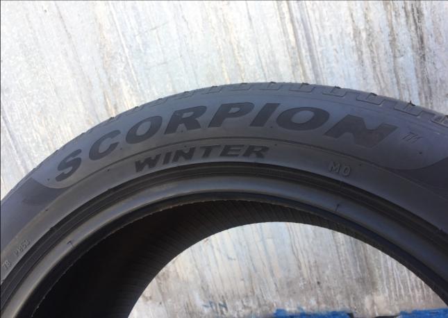 275/45R20 110V Pirelli scorpion winter MO Комплект