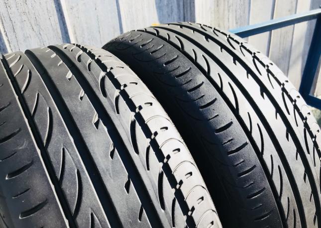 225/55/17 Pirelli p zero Nero