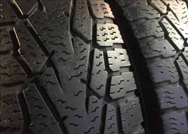 235/85R16LT C-шка Nokian Hakkapelitta LT2 120/116Q