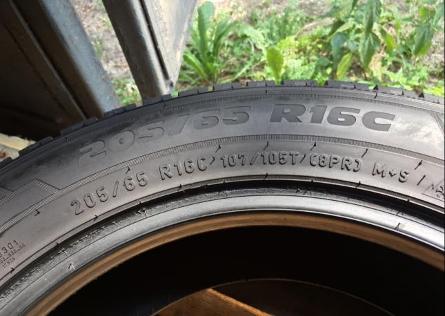 Pirelli Carrier LR 205/65R16C 107/105T пара