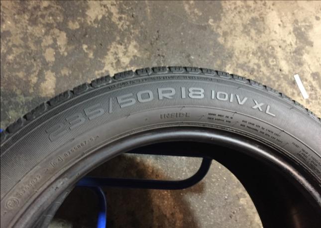 235/50R18 XL 102V Nokian зима Комплект zfgh1