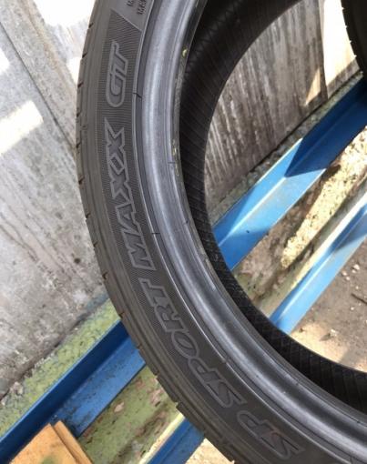 Разноширокие 225 40 18 255/35 Dunlop GT 4шт