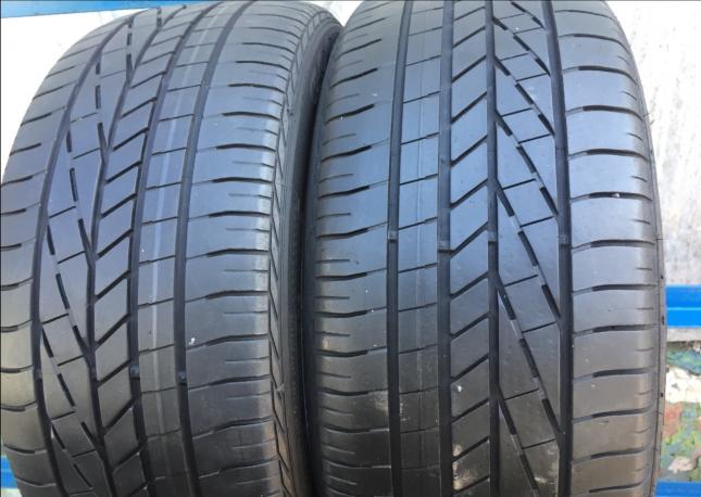 Goodyear exelence 215 45 R16 две штуки