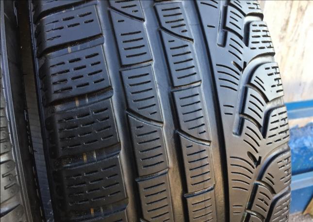 215/45R17 91H Pirelli sottoZero2 winter две штуки