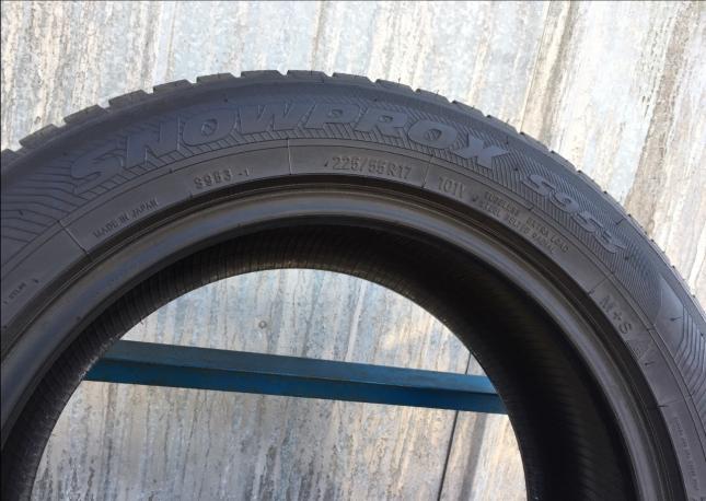 225/55R17 101V Toyo snowprox S953 