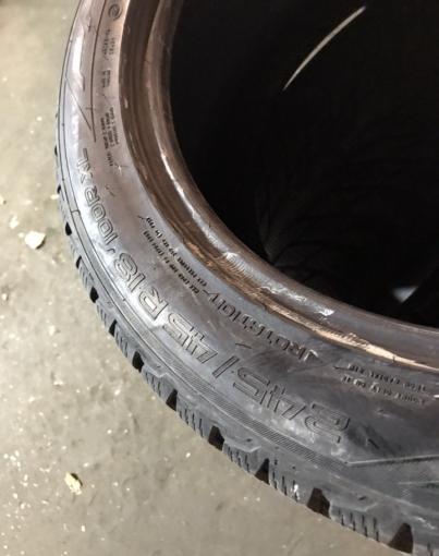 Зимние 245 45 18 Nokian Hakkapeliitta R2 Runflat