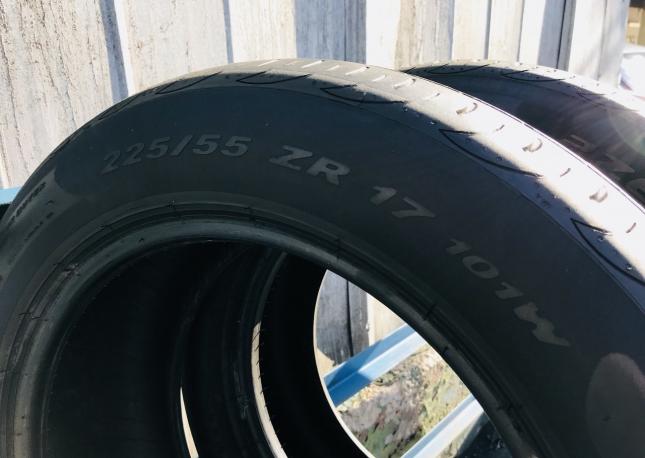 225/55/17 Pirelli p zero Nero