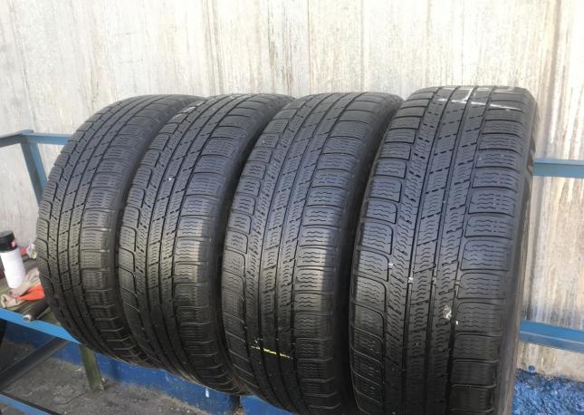 Зимние шины 235 65 R17 Michelin Latitude Alpin