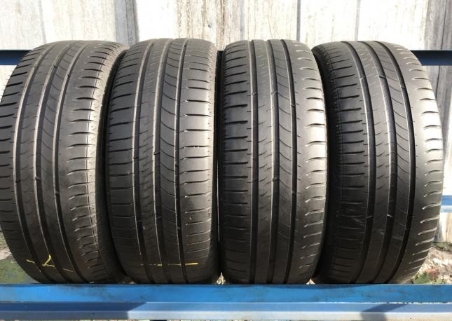 205 55 16 Michelin energy saver 4шт