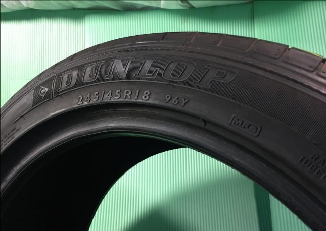 245/45 R18 Dunlop sport Maxx Gt два