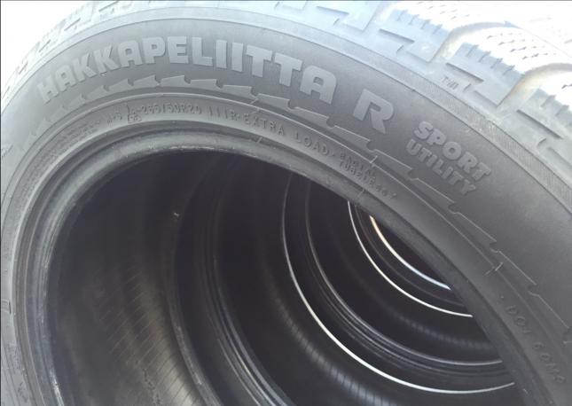 265/50R20 111R Nokian hakkapelitta R, Комплект