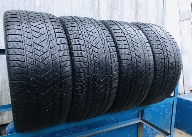 295/40/21 Pirelli Scorpion Winter