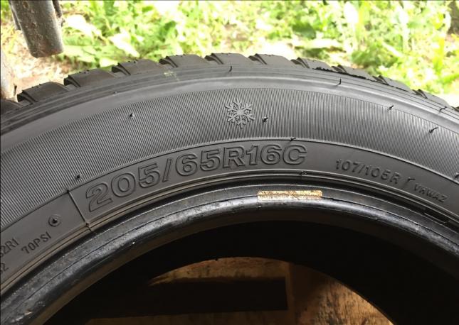 205/65R16C-шка Firestone Van Hawk winter пара