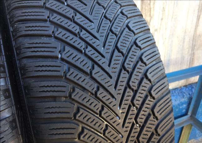 225/45R17 94H XL Continental winter contact TS860