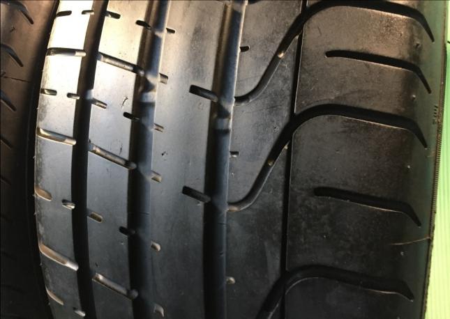 225/40R18 Pirelli Pzero две штуки