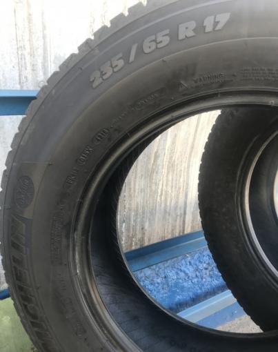 Зимние шины 235 65 R17 Michelin Lat Alpin LA2