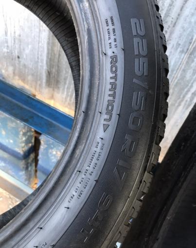 225 50 17 Nokian Hakkapeliitta 8 Runflat 4шт