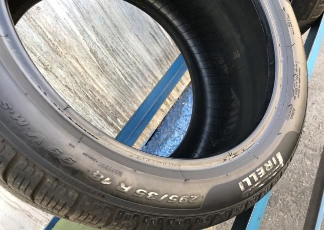 Зимние шины 285/35/18 Pirelli Winter Sottozero 2