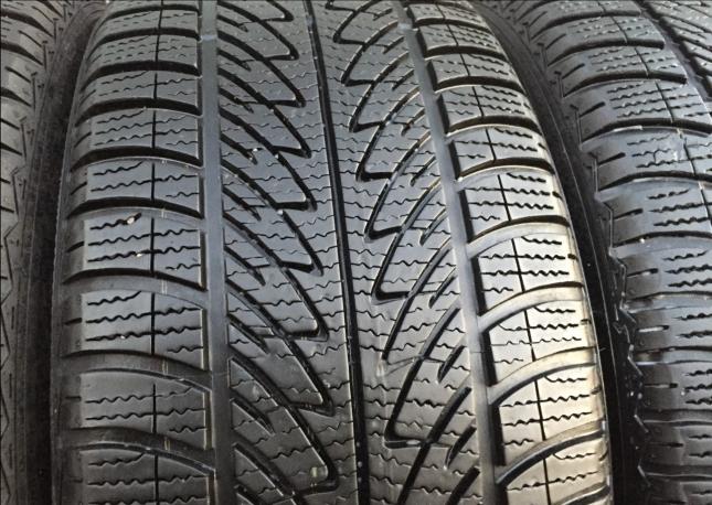 215/50R17 95V Goodyear ulitra Grip 8 Комплект