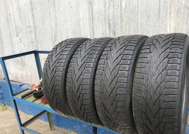 Зимние шины 235 55 R19 Nokian Hakka R2