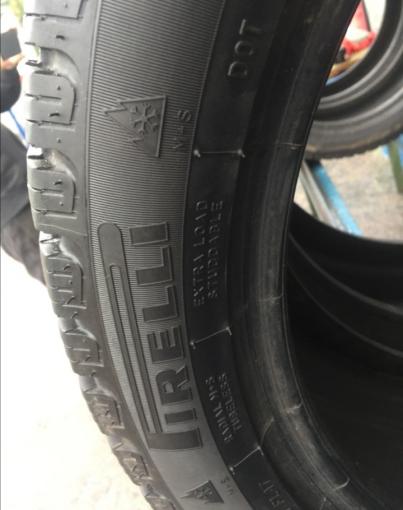 275/40R19 105T Run Flat Pirelli winter carving 2шт