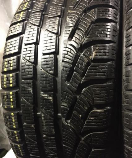 Шины 235 45 R17 Pirelli sottoZero winter 210 пара