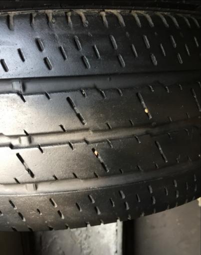 Continental Vanco2 235/65R16C-шка две штуки