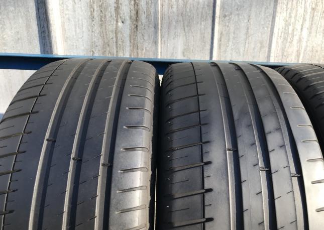 Разноширокие 225/40/18 255/35 Michelin PS3 4шт