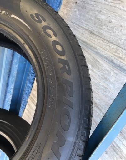 215 65 16 Pirelli Scorpion Winter