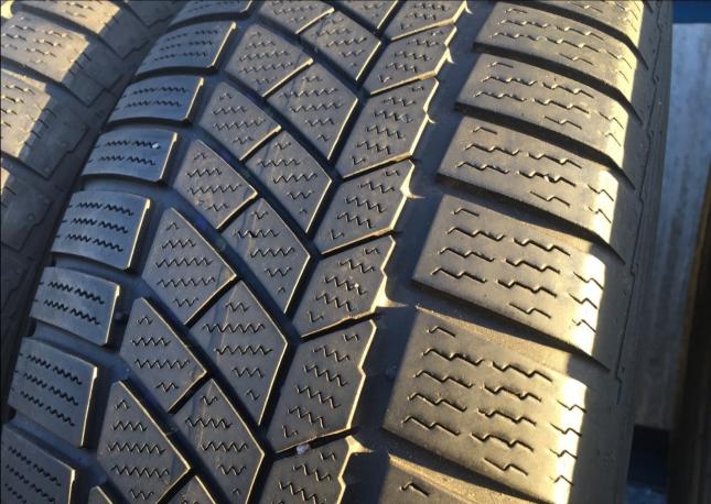 205/60R16 92H Continental C.W.C. TS830P пара