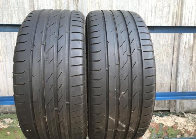 235 45 18 Nokian zLine 2шт